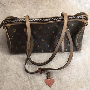 Dooney & Bourke Tote